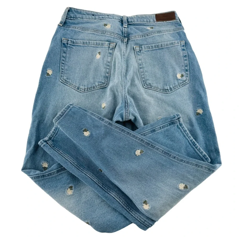 Hollister‎ Ultra High-Rise Mom Jeans Distressed Denim Size 7R